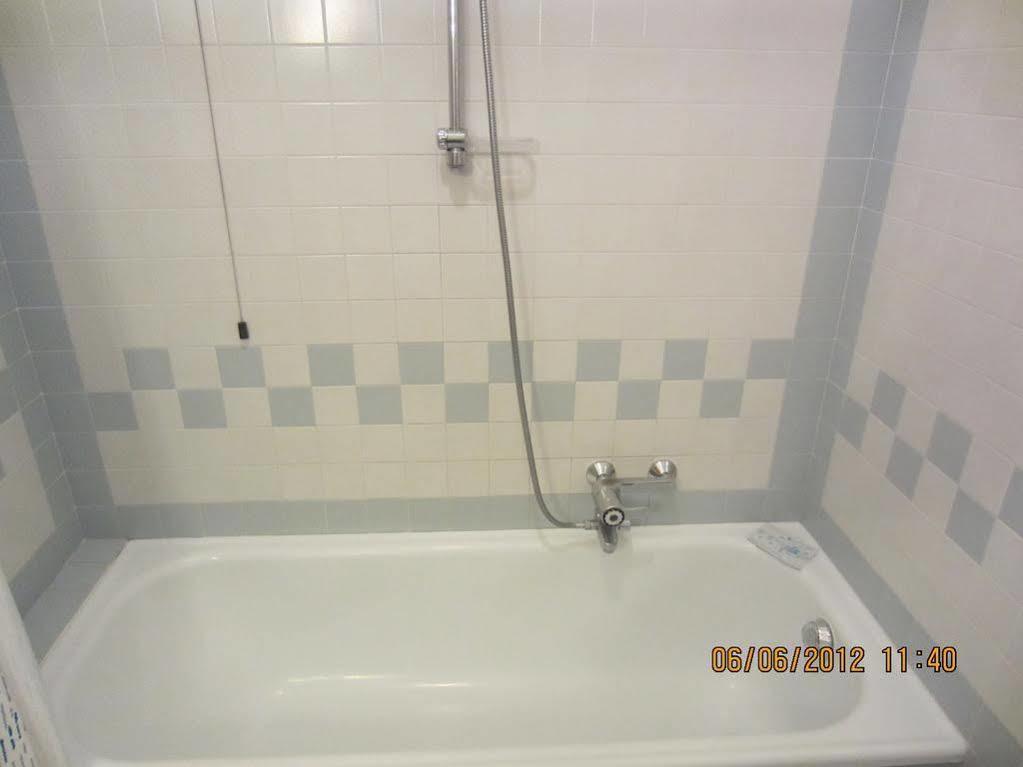 Ambassador Meuble Hotel 3*